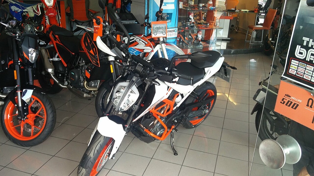 KTM 390 Duke